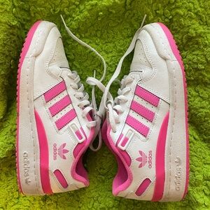 PINK womens adidas forum 84 low sneaker